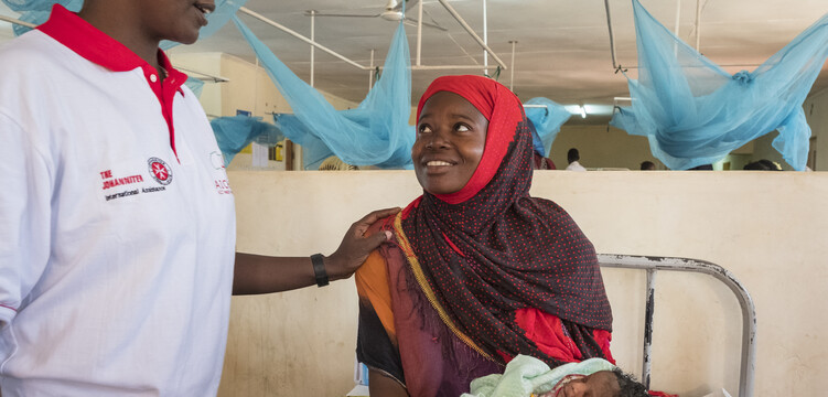 In einem Krankenhaus in Kenia werden vor allem Frauen und kleine Kinder medizinisch versorgt 