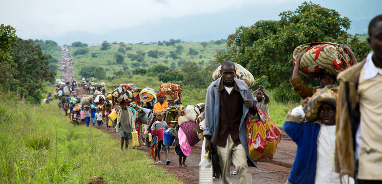 Zahlreiche Menschen in Afrika fliehen; die Fluchtursachen sind vielfältig