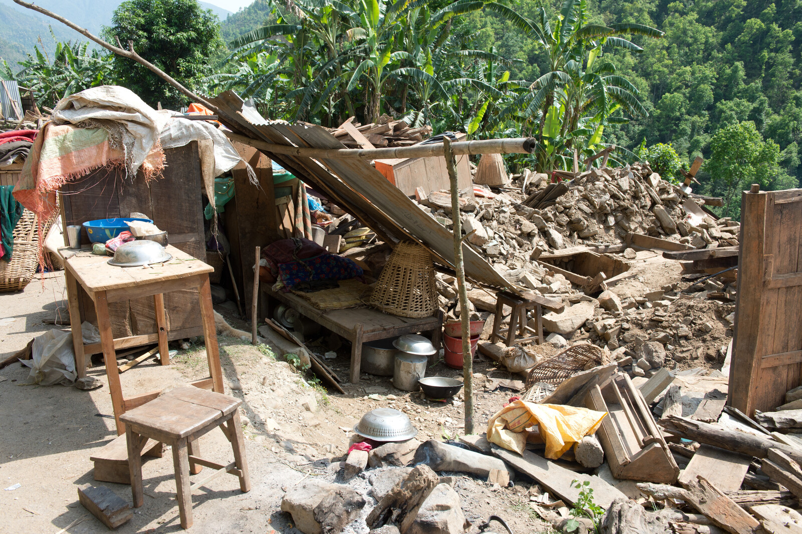 Besonders Häuser in traditioneller Steinbauweise halten schweren Erdbeben nicht stand.