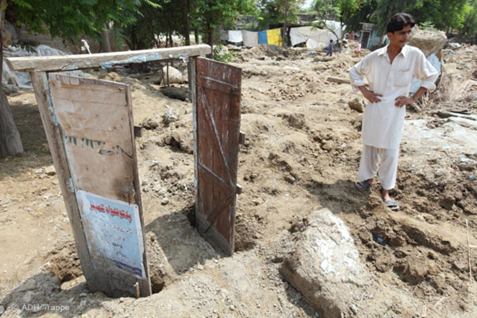 Flut Pakistan: Reste eines Hauses