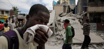 3133-ADH-haiti leichengeruch Erdbeben Haiti