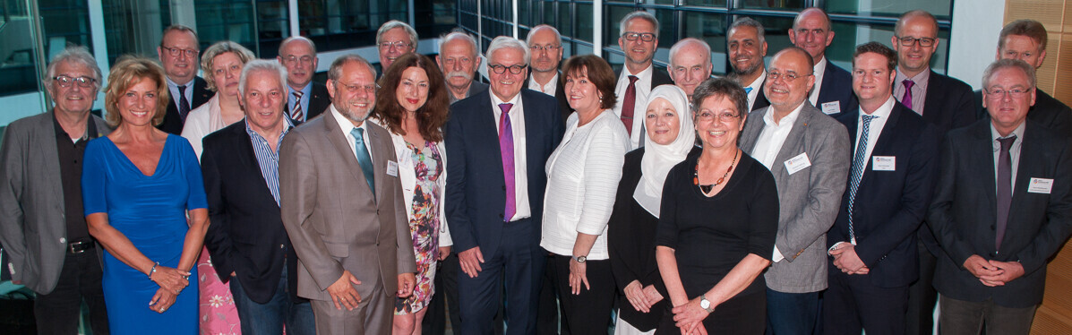 Gruppenfoto des Kuratoriums im Juni 2016.