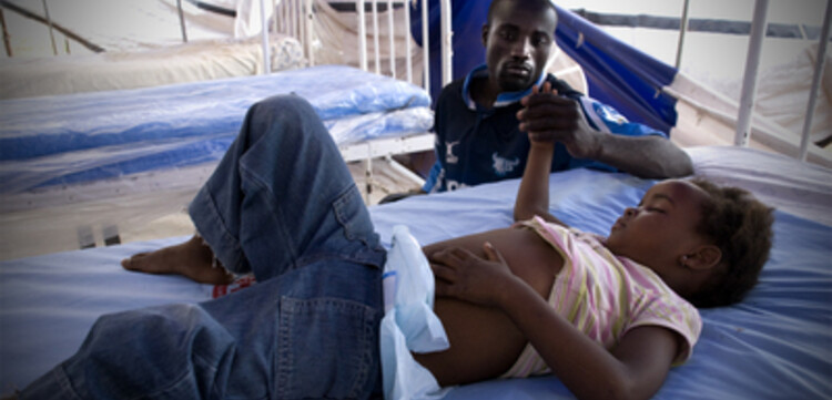 Cholera Simbabwe: Kind im Krankenhaus