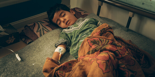 Erschöpft durch die Cholera-Erkrankung.