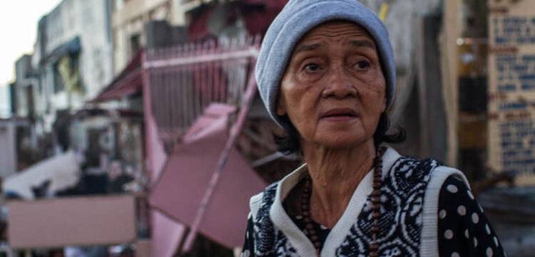 In vielen Gesichtern begegnet den Helfern vor Ort Verzweiflung und Trauer
