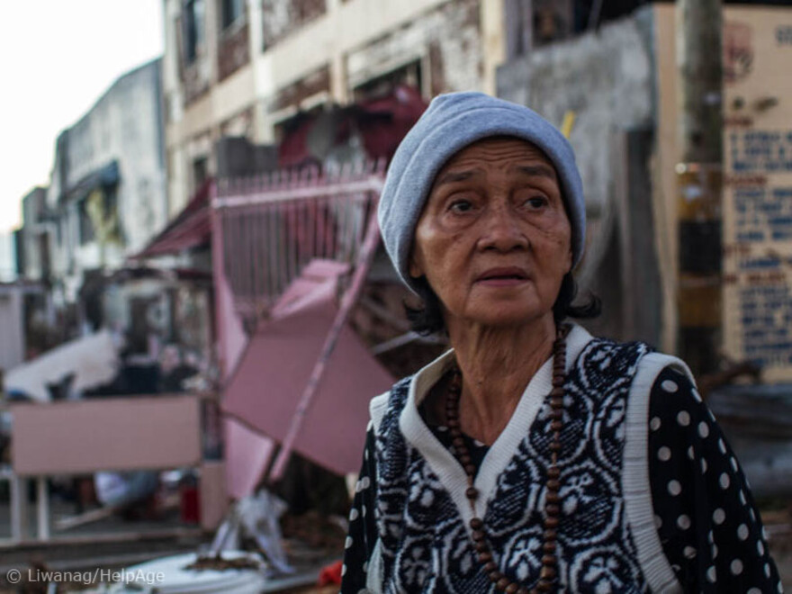 In vielen Gesichtern begegnet den Helfern vor Ort Verzweiflung und Trauer