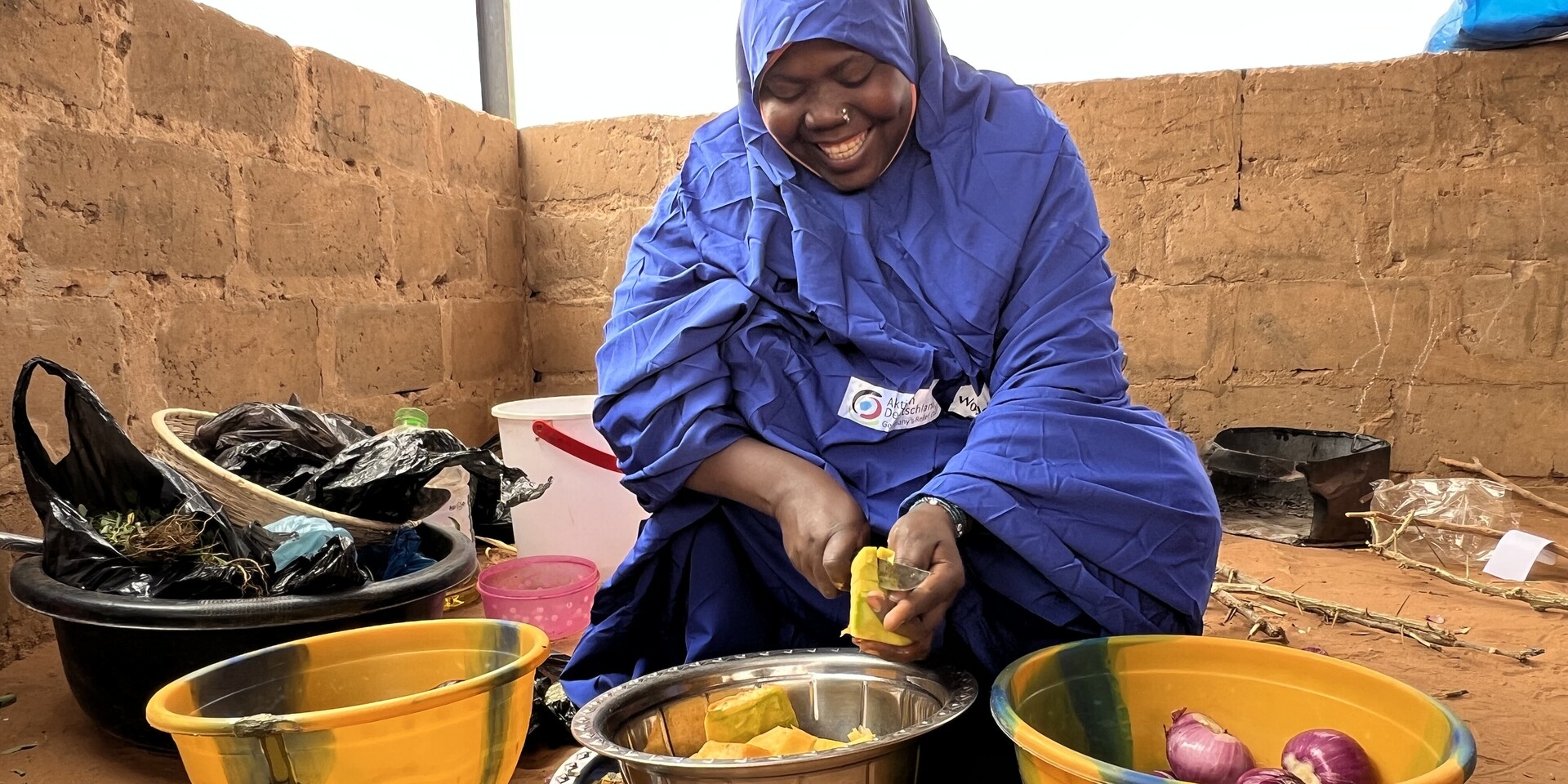Frau im Niger, Hilfsprojekt von World Vision