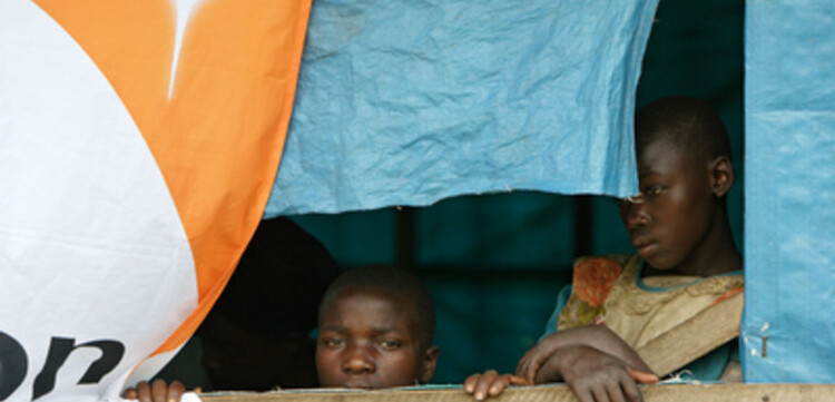 Kongo: Kinder in Notunterkunft