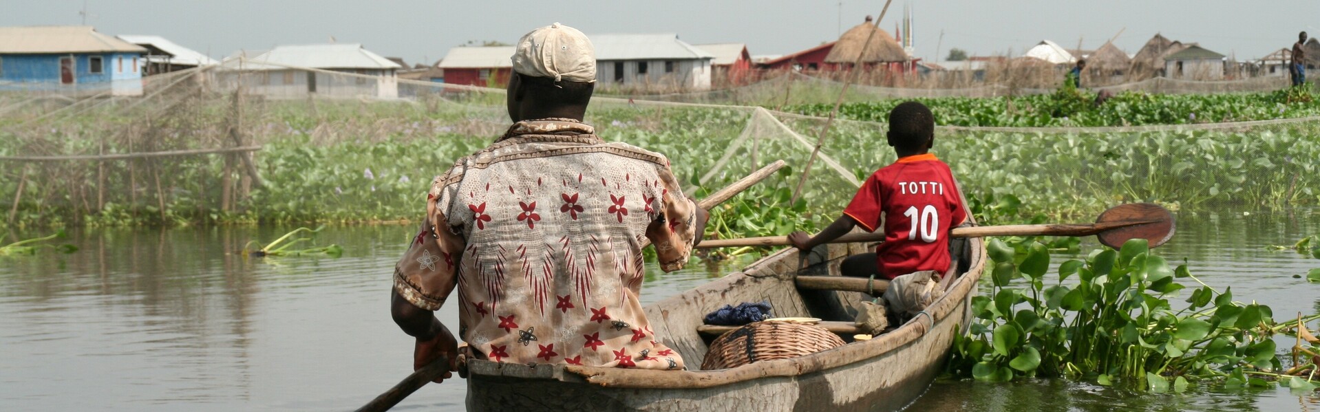Die Fischbestände in Benin gehen durch die zunehmende Versandung von Wasserläufen stark zurück © Chris Wolf/pixabay
