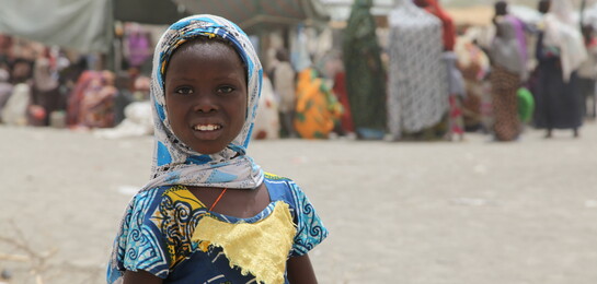 Ein Mädchen aus Nigeria in einem Flüchtlingscamp im Niger