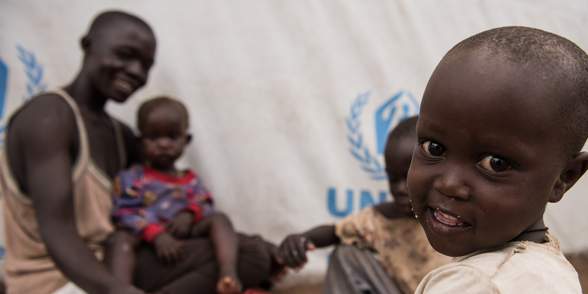Eine Million Frauen, Männer und Kinder sind mittlerweile aus dem Südsudan nach Uganda geflohen. Eine Million Frauen, Männer und Kinder sind mittlerweile aus dem Südsudan nach Uganda geflohen.