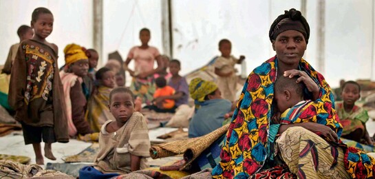 Frauen und Kinder in Camp für Binnenflüchtlinge im Kongo