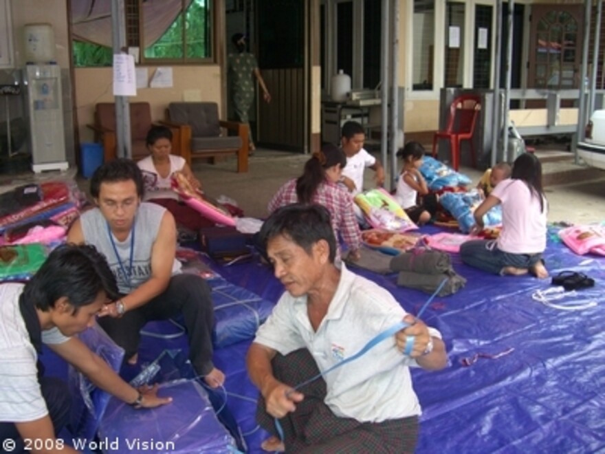 Zyklon Myanmar: Notlager