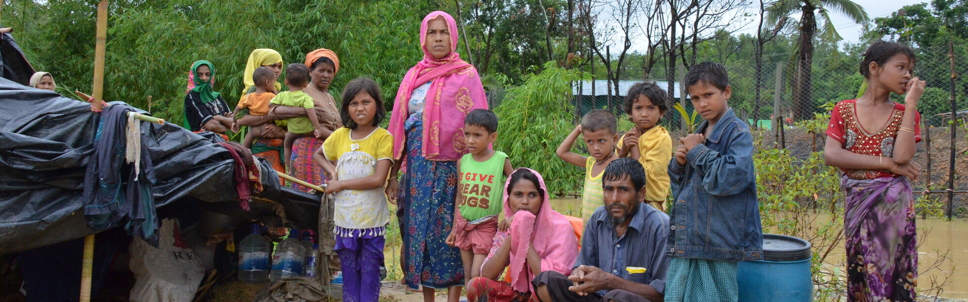 Rohingya-Flüchtlinge im überschwemmten Gebiet in Bangladesch