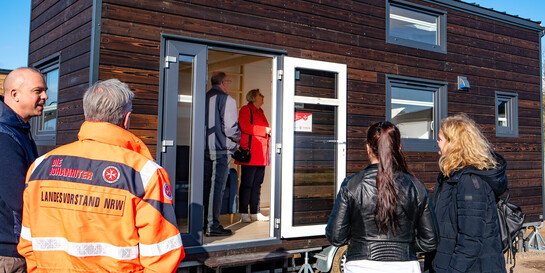 Tiny House, finanziert von den Johannitern/Aktion Deutschland Hilft