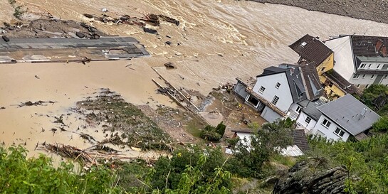Besonders in der kleinen Ortschaft Mayschoss im Ahrtal hinterließ das Hochwasser eine große Zerstörung 
