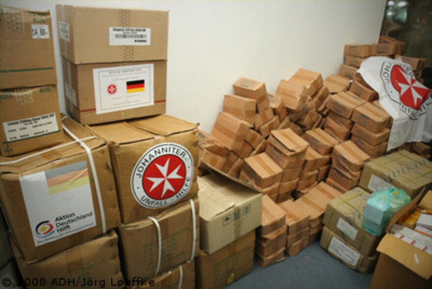 Zyklon in Birma: Hilfslieferung