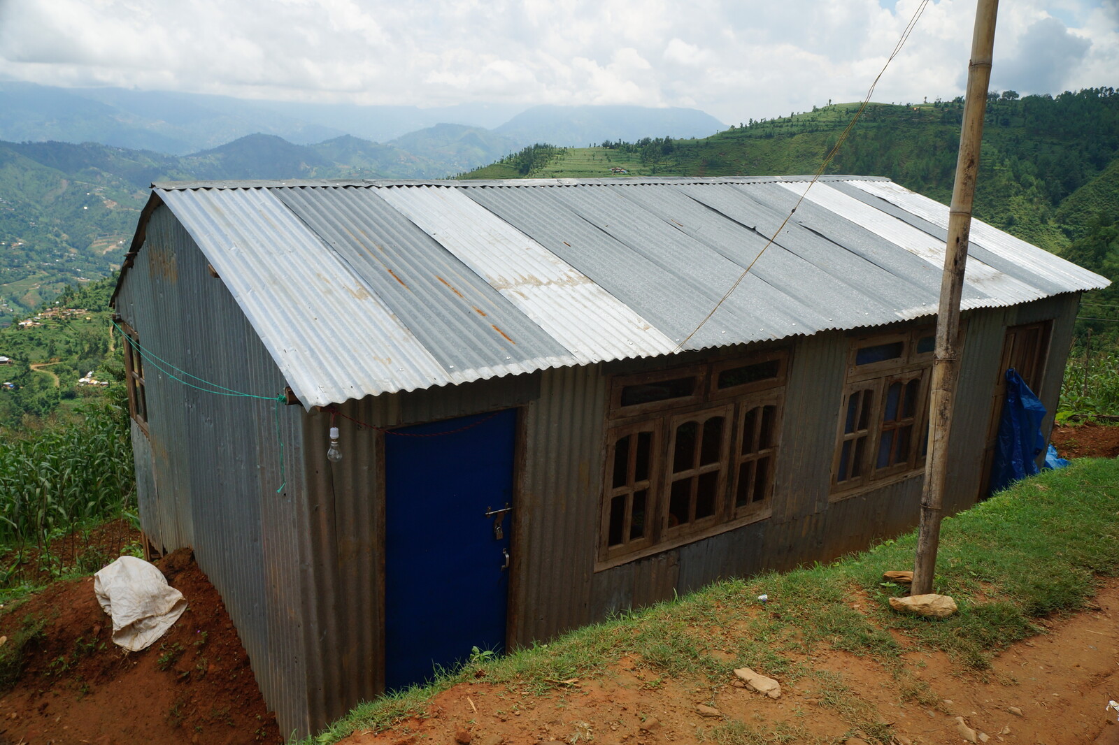 Erdbeben Nepal neues Haus stabil