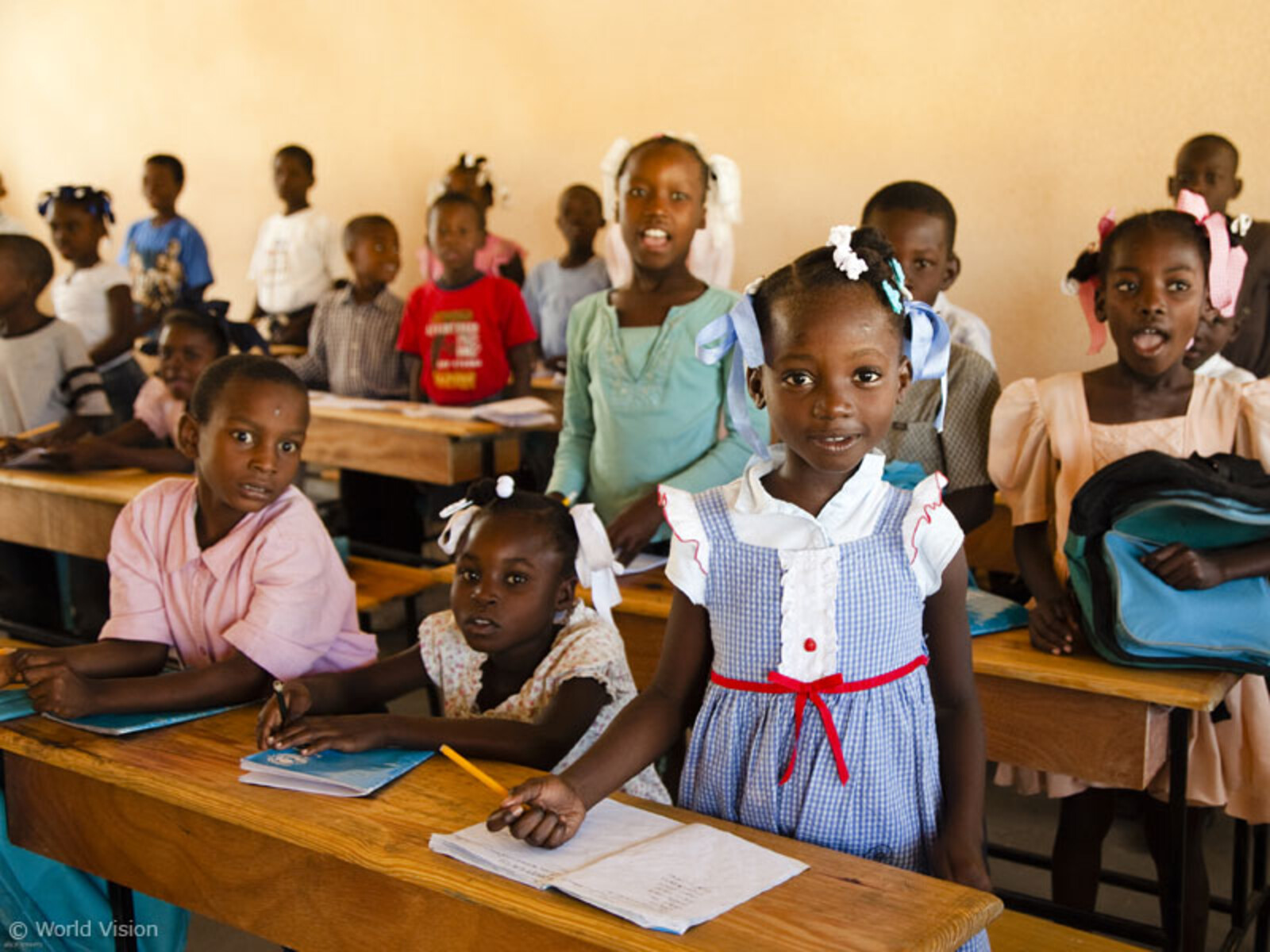 Schulkinder in Haiti haben eine neue Schule bekommen