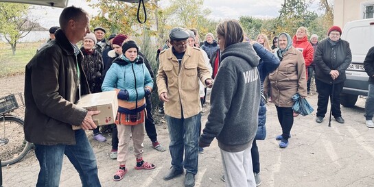 Philipp Francke von New Dawn liefert Hilfspakete an Menschen in der Ukraine