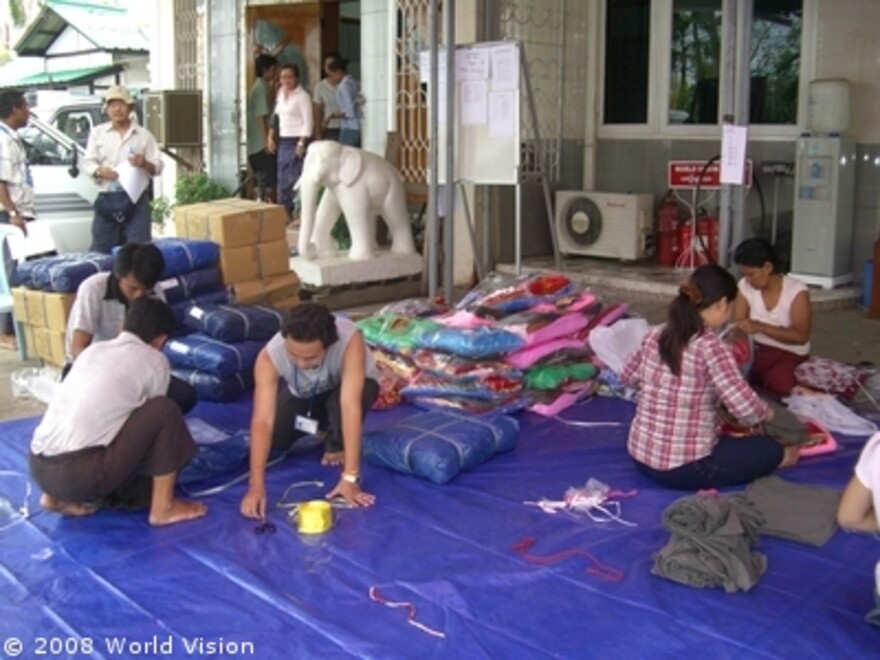Zyklon Myanmar: Notlager