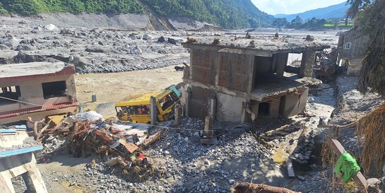 Zerstörung nach der Sturzflut in Nepal