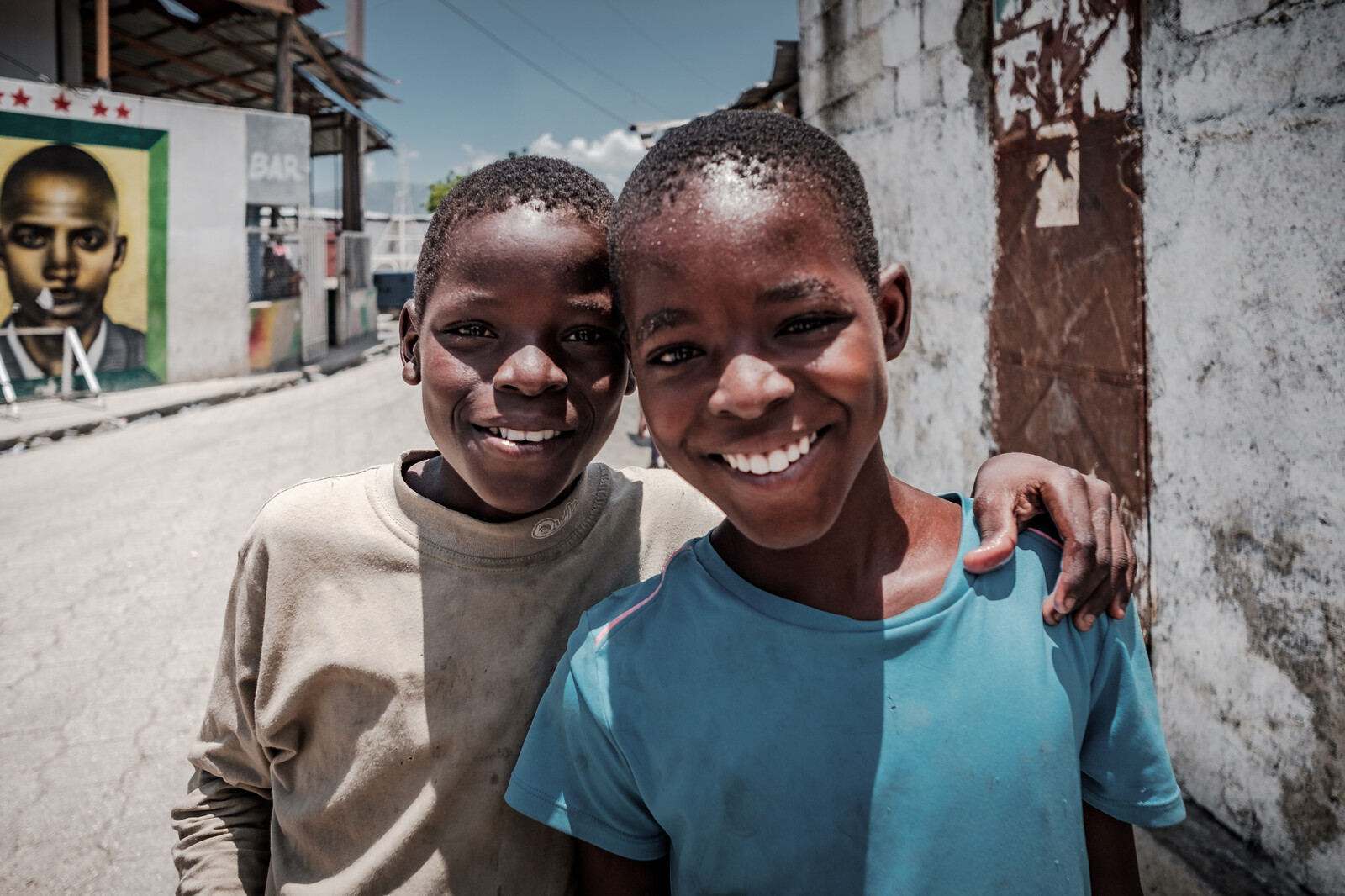 Zwei Jungen in Haiti 2017 - ein Jahr nach Hurrikan Matthew