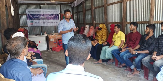 Schulung durch Habitat for Humanity für Bevölkerung in Bangladesch