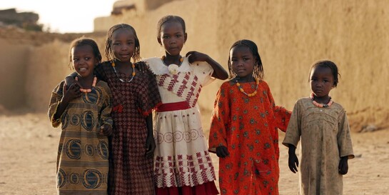 Fünf Mädchen aus dem Sudan (Archivbild)