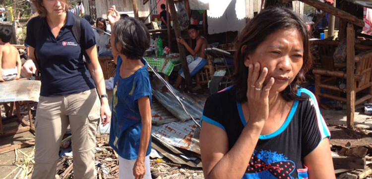 Unsere Mitarbeiter auf den Philippinen berichten über die bewundernswerte Duldsamkeit und Freundlichkeit der Menschen