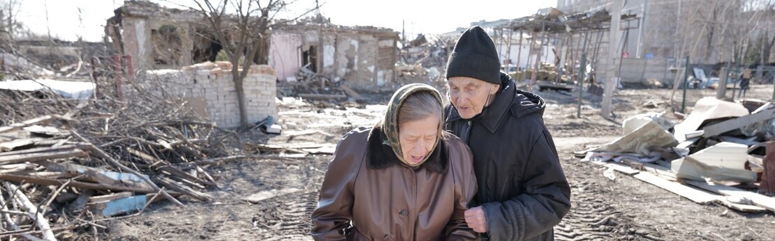 Menschen in der Ukraine auf der Flucht