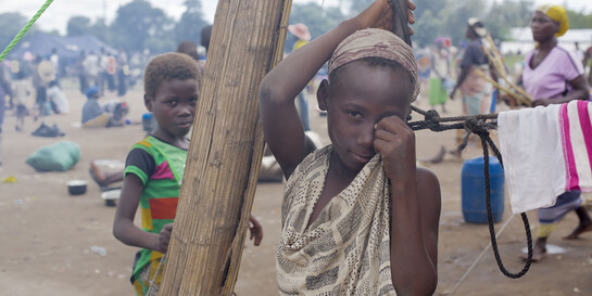 Kinder im Katastrophengebiet Malawi nach Zyklon Idai