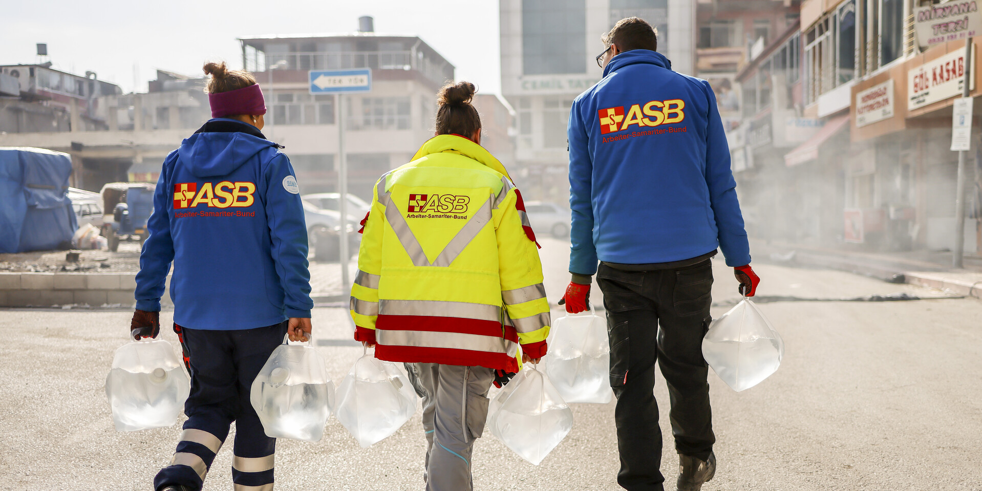 Bis zu 1000 Menschen kann der ASB mit einer Wasseranlage täglich versorgen