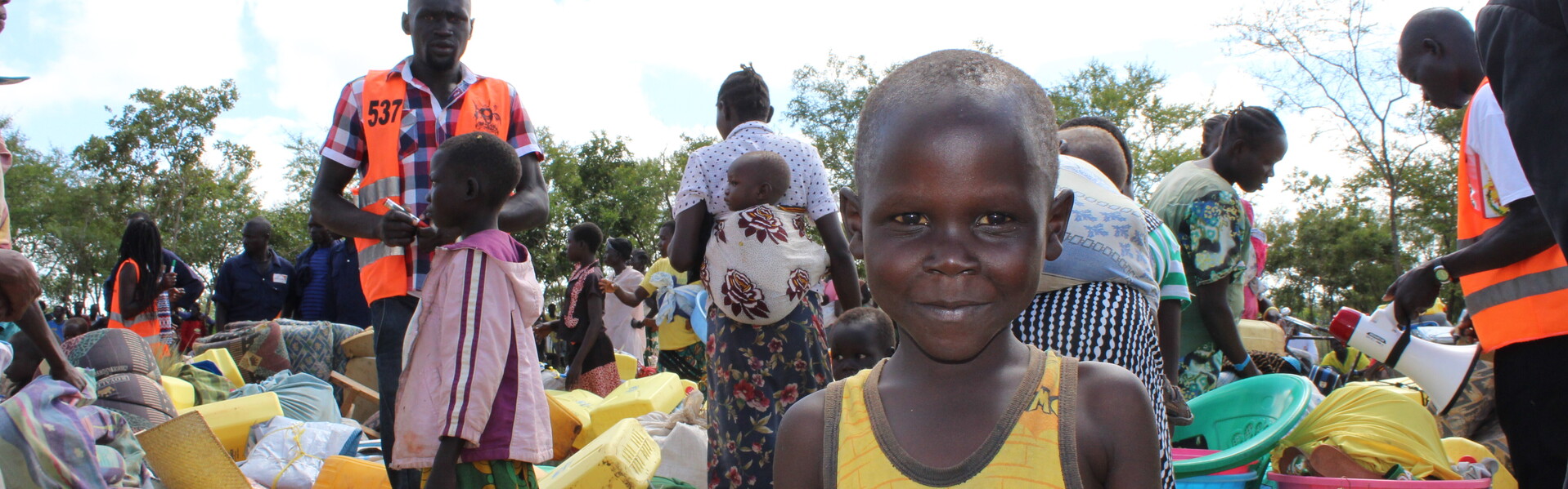 Ein Kind in einem Flüchtlingscamp in Uganda