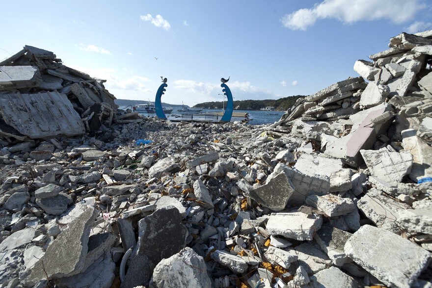 Enorme Zerstörung nach Erdbeben und Tsunami in Japan