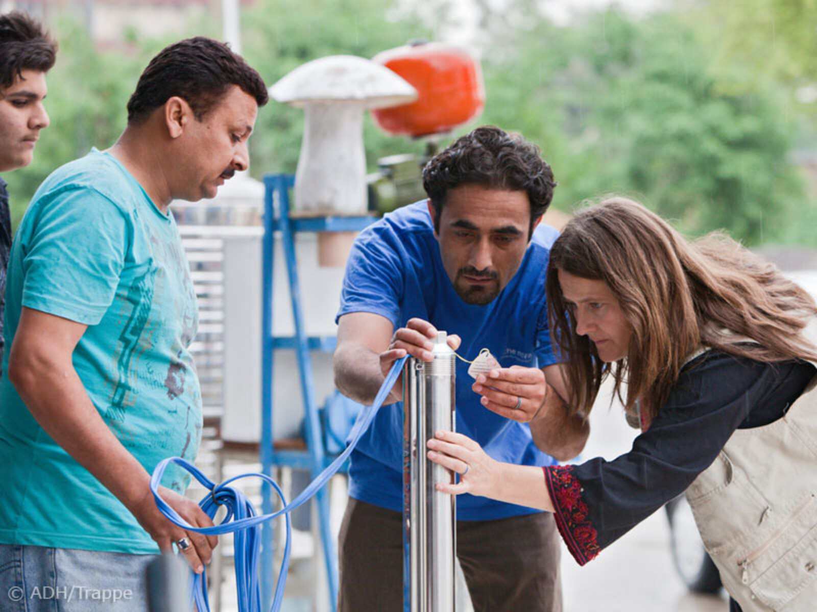 005-800-who-we-are-5 Each of the member organisations has respective knowledge and specific abilities to provide relief aid in case of catastrophes.