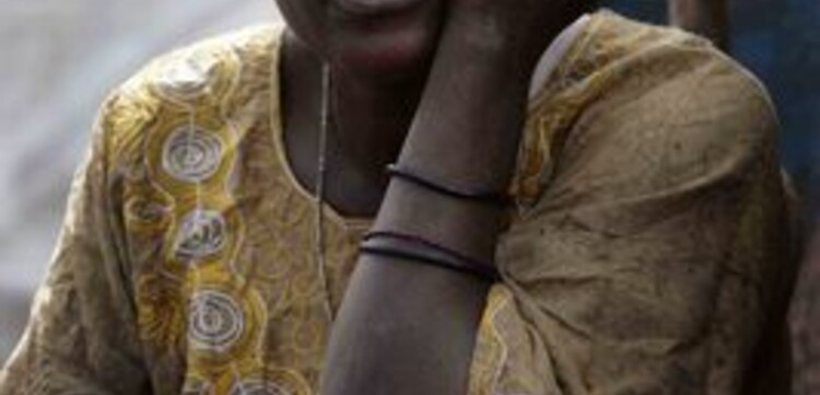 Kongo: Portrait einer Frau im Flüchtlingslager