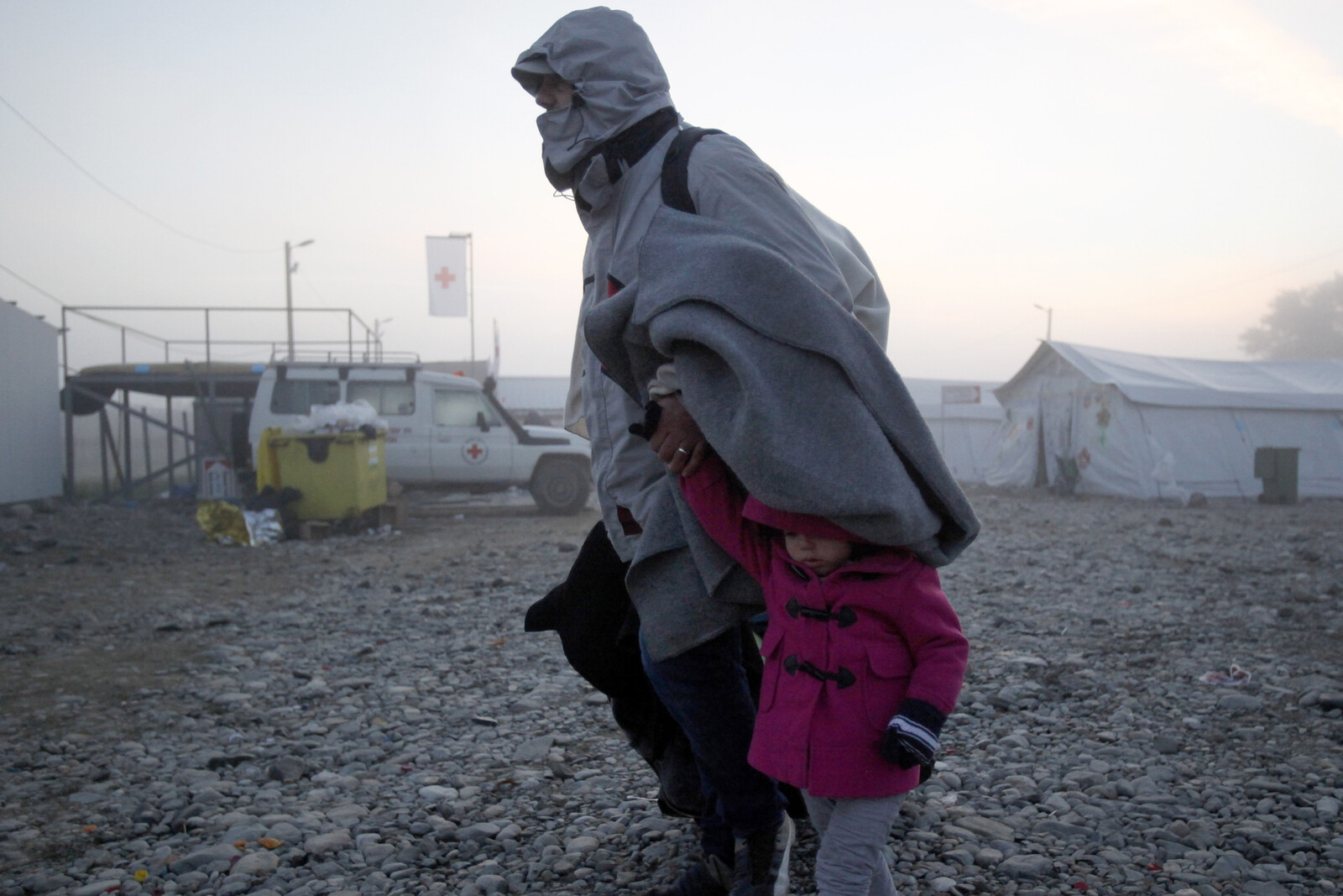 Flüchtlinge in einem mazedonischen Flüchtlingscamp.