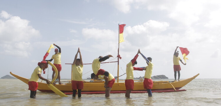 Rettungsschwimmer auf den Philippinen, die an einem Projekt zur Katastrophenvorsorge teilnehmen 