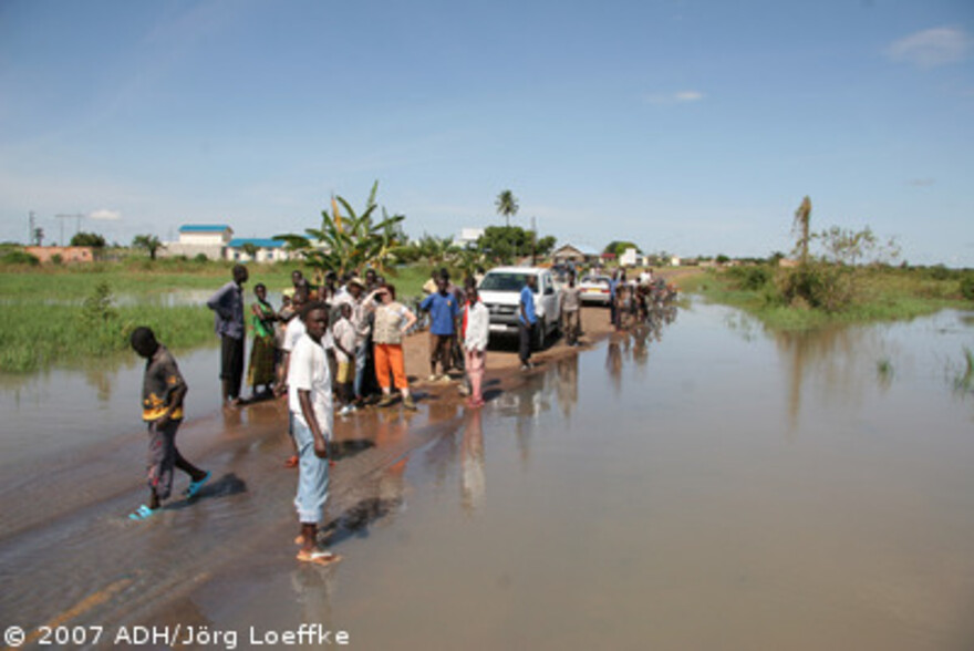 Flut Afrika: Das Ende der Straße nach Amuria