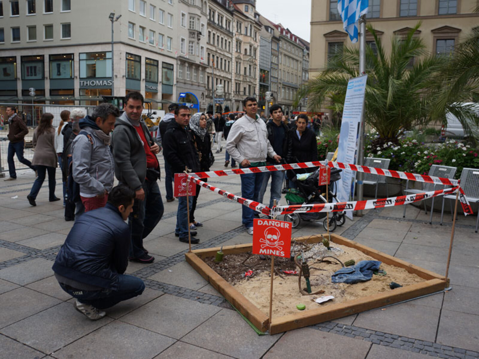 Das von Handicap International aufgebaute Minenfeld war ein Publikumsmagnet.