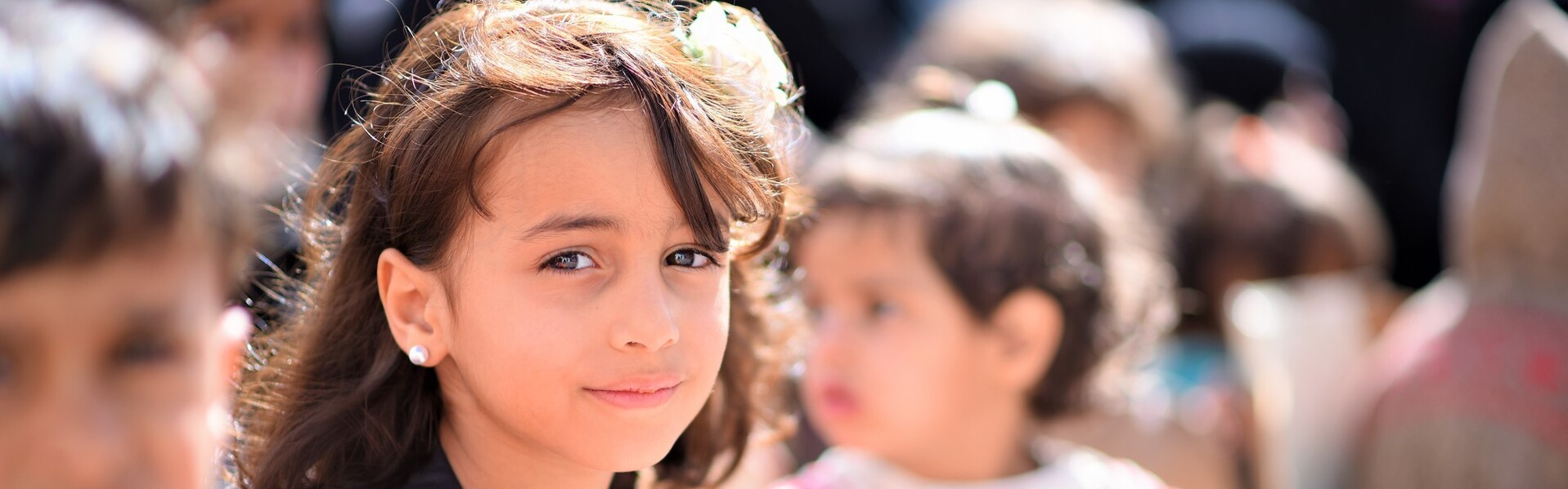 Kinder im Jemen, einem Nachbarland Saudi-Arabiens Kinder im Jemen, einem Nachbarland Saudi-Arabiens