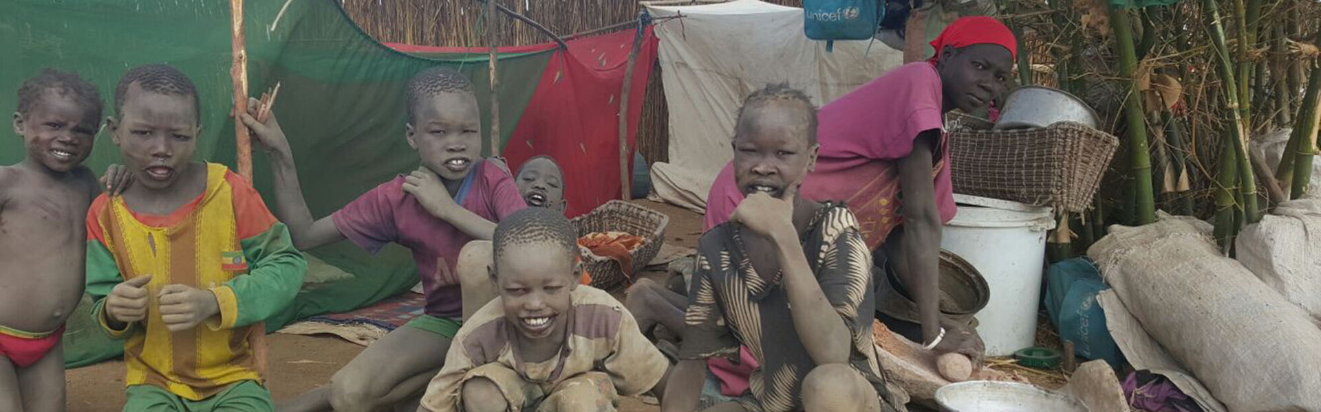 Die Flüchtlingslage im Südsudan spitzt sich nach bewaffneten Konflikten weiter zu. ADRA ist vor Ort und hilft den Menschen.