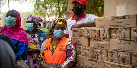 Helfer:innen einer Hilfsorganisation während der Corona-Pandemie im Niger