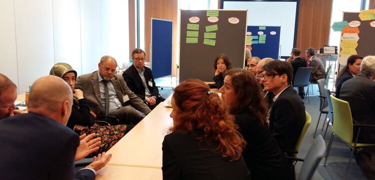 Die Workshops thematisierten Sachspende, Know-how-Transfer und Koordination. Die Workshops thematisierten Sachspende, Know-how-Transfer und Koordination.