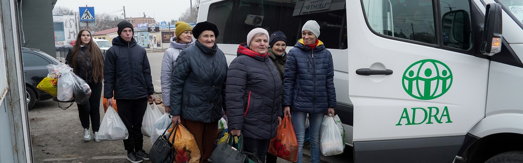 Die Hilfsorganisation ADRA bietet für Menschen in der Ukraine einen kostenlosen Transportservice
