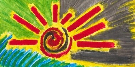 Kunsttherapeutin arbeitet mit Kindern in den Flutgebieten