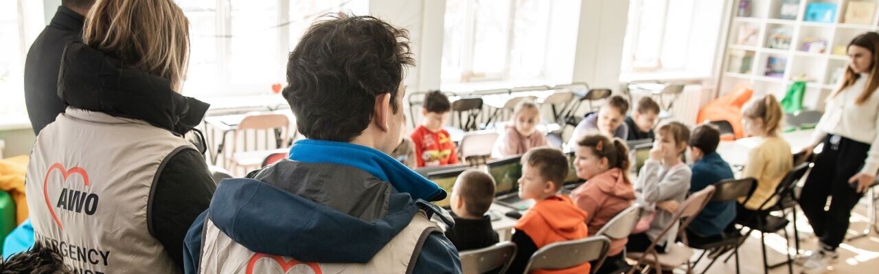 Die AWO errichtet in der Ukraine sichere Lernorte für Kinder