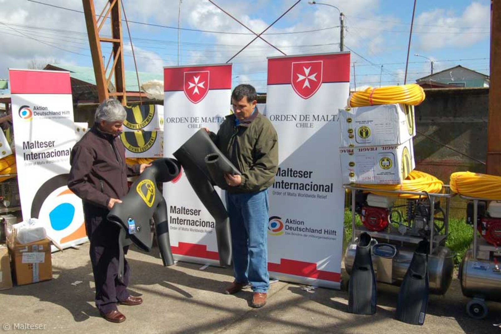 Spenden sicherten die Existenzgrundlage von Fischern und Muscheltauchern