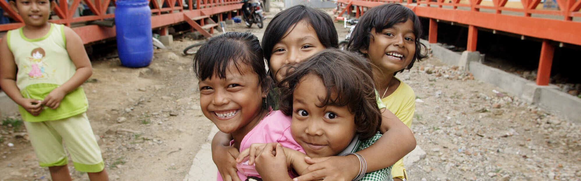 Kinder in Indonesien, einem Land in Asien